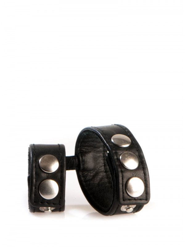 Cockring with ballstretcher