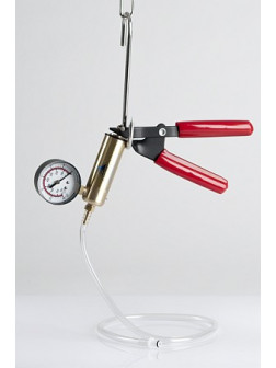 Scissor pump with pressure gauge
